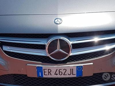 Usata Mercedes A180 109 CV (80 kW) 2013 Grigio Berlina