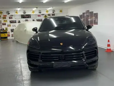 Usata Porsche Cayenne Coupe 340 CV (250 kW) 2022 Nero Coupé