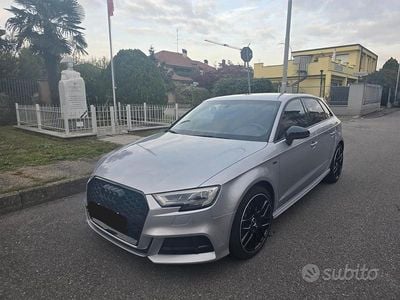Usata Audi A3 S-Line 150 CV (110 kW) 2019 Grigio Berlina