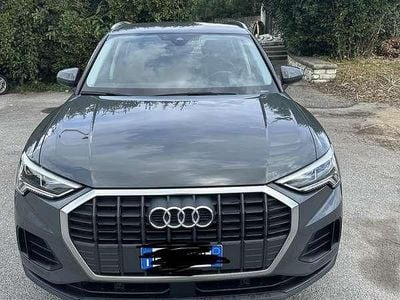 Usata Audi Q3 Ambiente 150 CV (110 kW) 2022 Grigio SUV