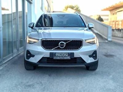 Usata Volvo XC40 Core 163 CV (119 kW) 2025 Argento SUV