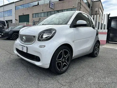 Usata Smart ForTwo Coupé Passion 90 CV (66 kW) 2017 Bianco Coupé