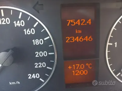 Usata Mercedes A180 Elegance 109 CV (80 kW) 2007 Blu Station wagon