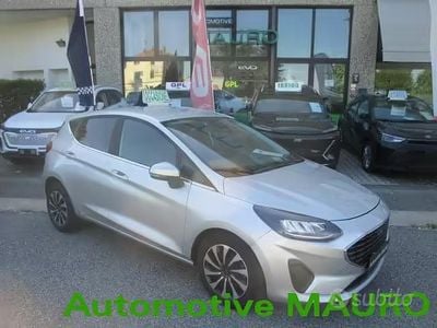 Begagnad Ford Fiesta 125 HK (91 kW) 2022 Grå Halvkombi