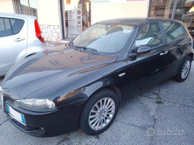 usata Alfa Romeo 147 2ª serie - JTDM - OK PERMUTE/ROTT