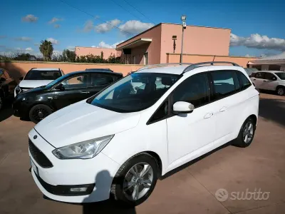Usata Ford C-MAX 150 CV (110 kW) 2018 Bianco Monovolume