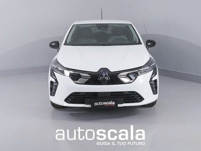Usata Mitsubishi Colt Invite 67 CV (49 kW) 2024 Bianco pastello Berlina