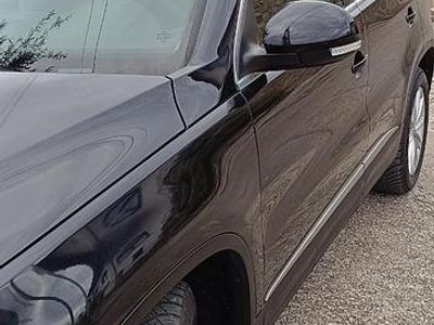 Usata VW Tiguan Sport 140 CV (102 kW) 2015 Nero SUV