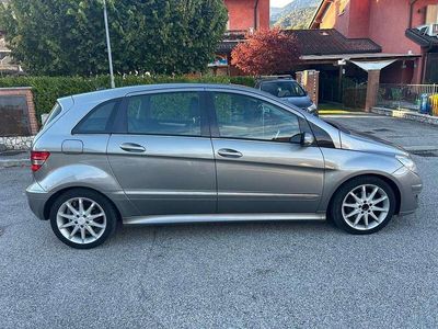 Usata Mercedes B200 Chrome 140 CV (102 kW) 2008 Argento Monovolume