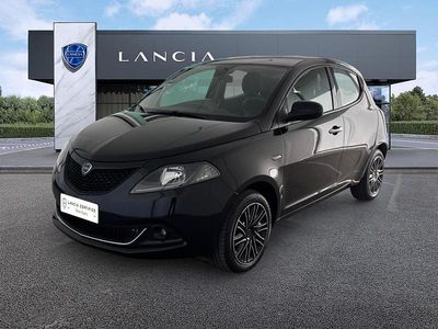 Usata Lancia Ypsilon Gold 70 CV (51 kW) 2023 Nero Utilitaria