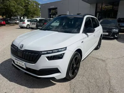 Usata Skoda Kamiq Monte Carlo 90 CV (66 kW) 2021 Bianco SUV