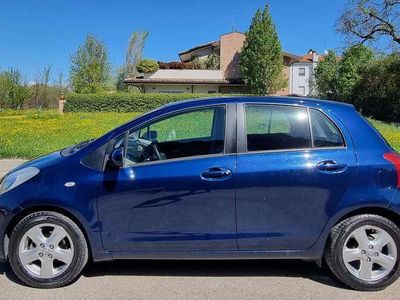 usata Toyota Yaris Navy 5 Porte Benzina Cambio Automatico