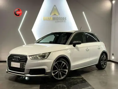 Usata Audi A1 Sportback Ambiente 90 CV (66 kW) 2017 Bianco Utilitaria