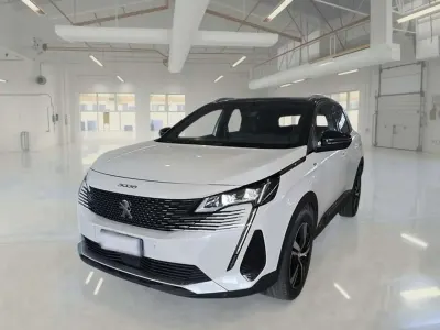 Usata Peugeot 3008 GT 131 CV (96 kW) 2022 Bianco SUV