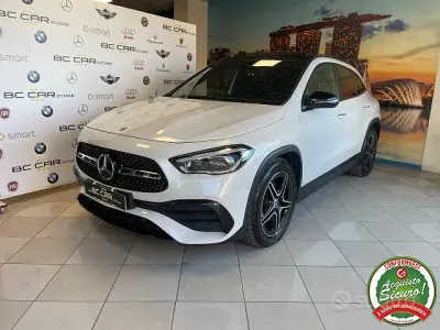 Usata Mercedes GLA200 Premium 150 CV (110 kW) 2021 Bianco SUV