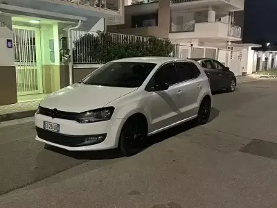 Usata VW Polo Comfortline 75 CV (55 kW) 2011 Bianco Utilitaria
