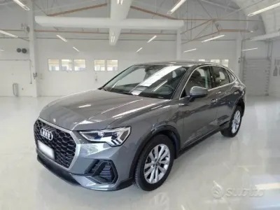 Usata Audi Q3 Business Plus 150 CV (110 kW) 2020 Grigio SUV