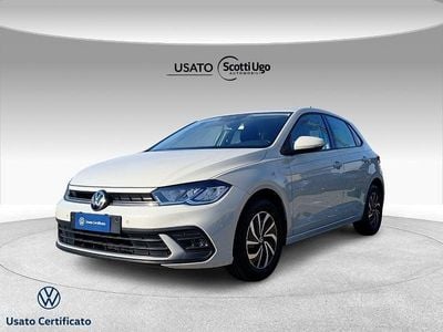 Begagnad VW Polo Style 95 HK (69 kW) 2022 Grå Halvkombi