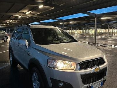 Usata Chevrolet Captiva 163 CV (119 kW) 2013 Grigio SUV
