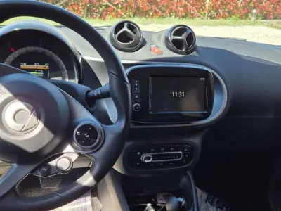 Usata Smart ForFour Electric Drive Passion 41 kW (56 CV) 2020 Utilitaria