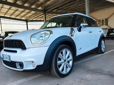 Usata Mini Cooper Countryman 143 CV (105 kW) 2014 Bianco SUV