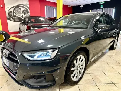 Occasion Audi A4 163 PK (119 kW) 2022 Grijs Stationwagen