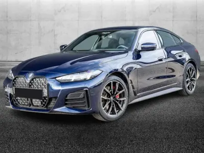Usata BMW 420 M Sport 184 CV (135 kW) 2025 Blu/azzurro Berlina