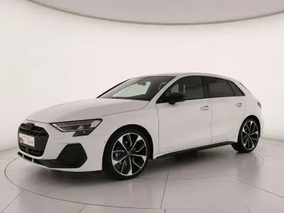 Usata Audi A3 S-Line 150 CV (110 kW) 2024 Bianco arkona Berlina