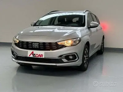 Usata Fiat Tipo City Life 101 CV (74 kW) 2023 Grigio argento Station wagon