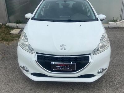 usata Peugeot 208 1.2 VTi 82 CV 5 porte Active