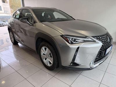 Grigio Usata 2021 Lexus UX Sport Line SUV | 20.900 € (Buon prezzo)