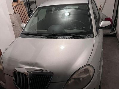 Usata Lancia Ypsilon 2003 Grigio Utilitaria