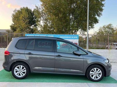 VW Touran