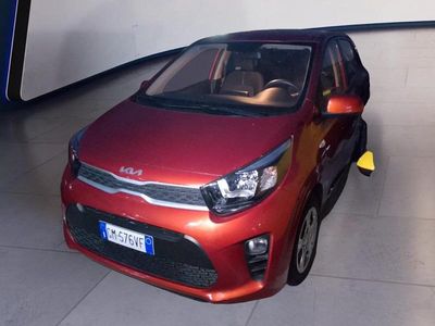 Usata Kia Picanto Urban 67 CV (49 kW) 2023 Rosso Utilitaria