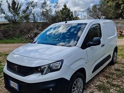 Usata Peugeot Partner 100 CV (73 kW) 2019 Monovolume