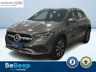 Usata Mercedes GLA200 150 CV (110 kW) 2022 Grigio metallizzato SUV