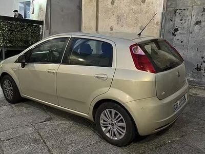 Usata Fiat Grande Punto 75 CV (55 kW) 2007 Utilitaria