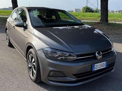 Usata VW Polo Comfortline 95 CV (69 kW) 2021 Grigio Utilitaria