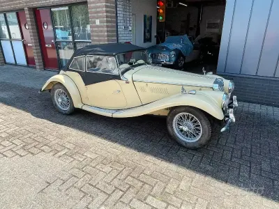 Usata MG TF 1950 Giallo Cabrio