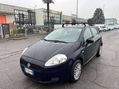 Blu Usata 2012 Fiat Grande Punto Utilitaria | 3490 € (Buon prezzo)