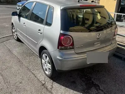 Usata VW Polo 64 CV (47 kW) 2006 Grigio Utilitaria