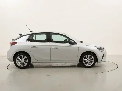 Usata Opel Corsa 101 CV (74 kW) 2023 Argentoargento Utilitaria