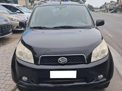 Usata Daihatsu Terios 105 CV (77 kW) 2006 Nero SUV