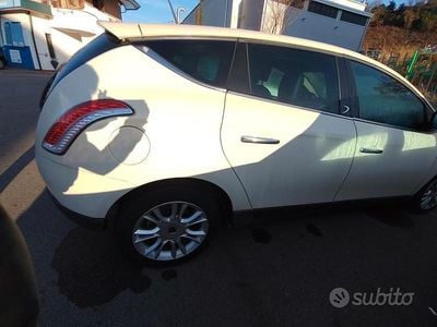 Usata Lancia Delta 2008 Bianco Utilitaria