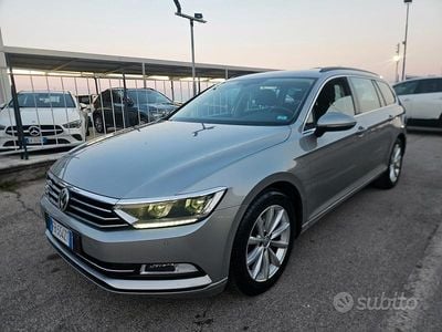 Usata VW Passat Comfortline 120 CV (88 kW) 2015 Grigio Station wagon