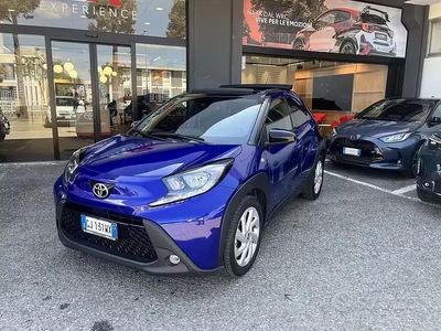 Usata Toyota Aygo X Trend 72 CV (52 kW) 2022 Blu SUV