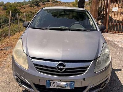 Usata Opel Corsa Enjoy 75 CV (55 kW) 2008 Berlina