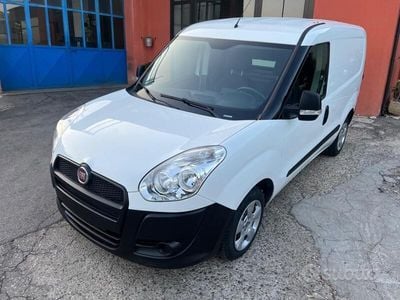Usata Fiat Doblò 90 CV (66 kW) 2015 Bianco Monovolume