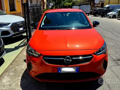 Usata Opel Corsa Edition 102 CV (75 kW) 2022 Arancione Utilitaria