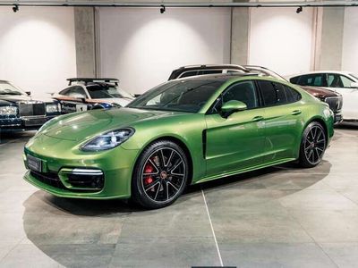 Usata Porsche Panamera 480 CV (353 kW) 2021 Verde Berlina